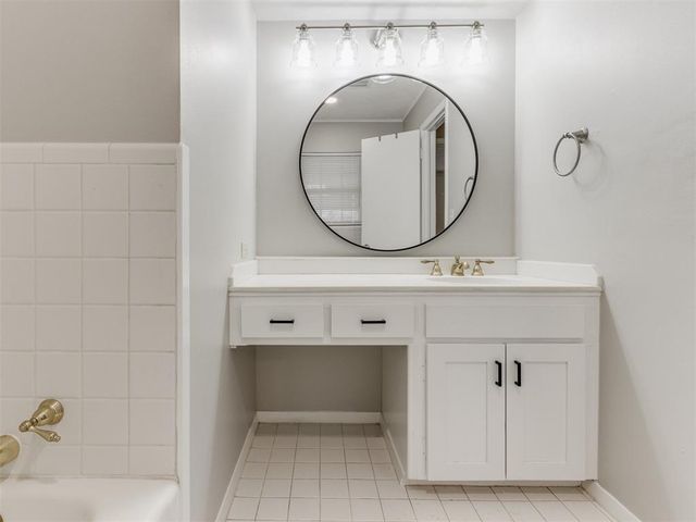 2609 Brentwood Drive, Norman, OK 73069