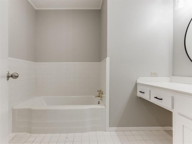 2609 Brentwood Drive, Norman, OK 73069