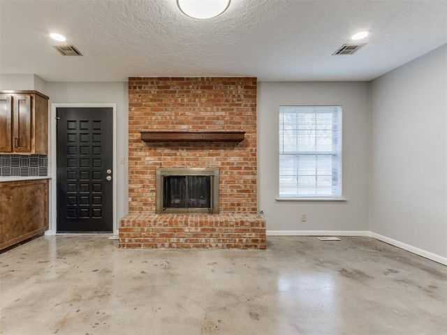 2609 Brentwood Drive, Norman, OK 73069