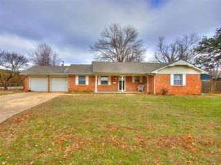 2609 Brentwood Drive, Norman, OK 73069