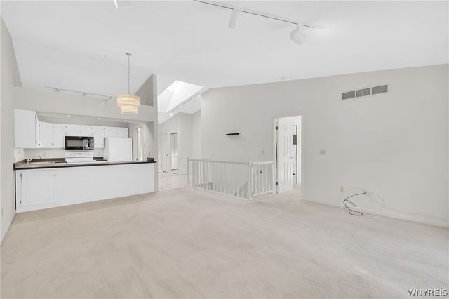 1683 Maple Road B, Amherst, NY 14221