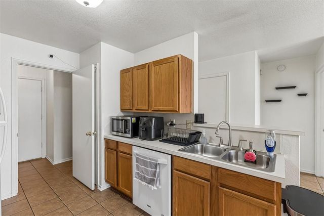 1213 Hollow Tree Terrace, Norman, OK 73071