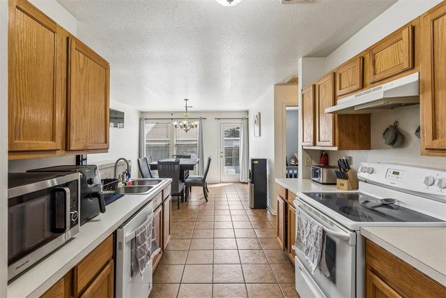 1213 Hollow Tree Terrace, Norman, OK 73071
