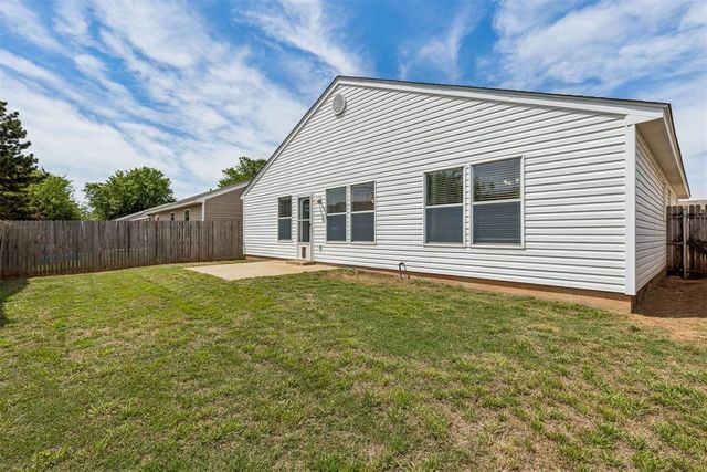 1213 Hollow Tree Terrace, Norman, OK 73071