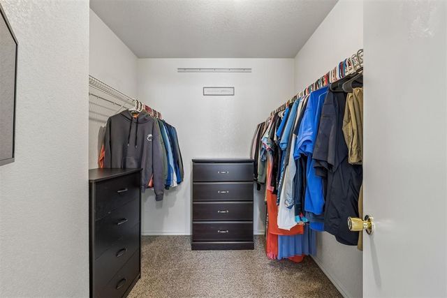 1213 Hollow Tree Terrace, Norman, OK 73071
