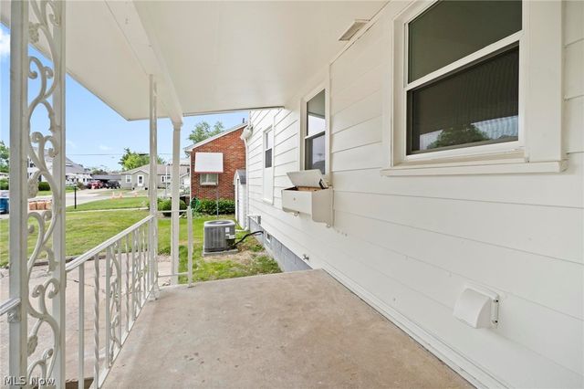 191 E Martin Street, Amherst, OH 44001