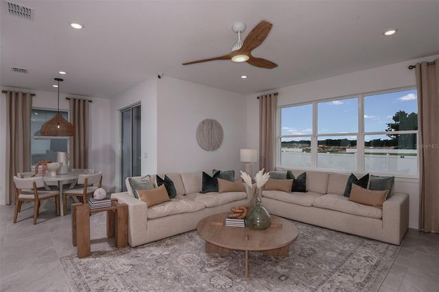 9883 HICKORY PINES AVENUE, Riverview, FL 33578