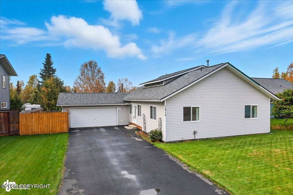 1810 Greendale Drive, Anchorage, AK 99504