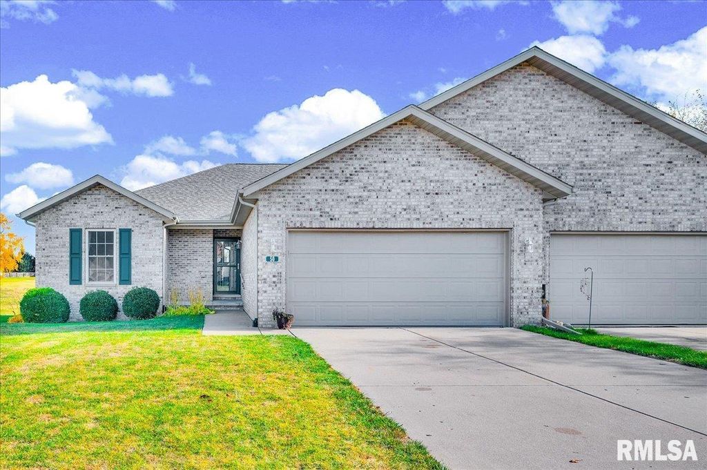 50 BROOKE Circle, Morton, IL 61550