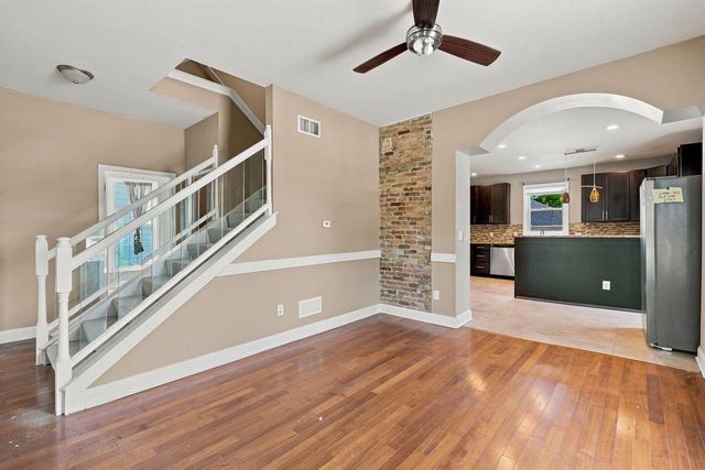 730 Park AVENUE, Racine, WI 53403