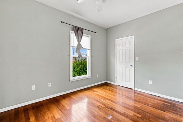 730 Park AVENUE, Racine, WI 53403