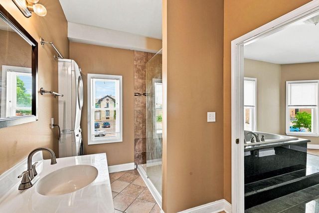 730 Park AVENUE, Racine, WI 53403