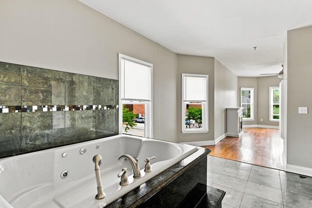 730 Park AVENUE, Racine, WI 53403