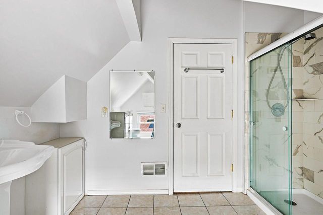 730 Park AVENUE, Racine, WI 53403