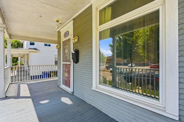 730 Park AVENUE, Racine, WI 53403
