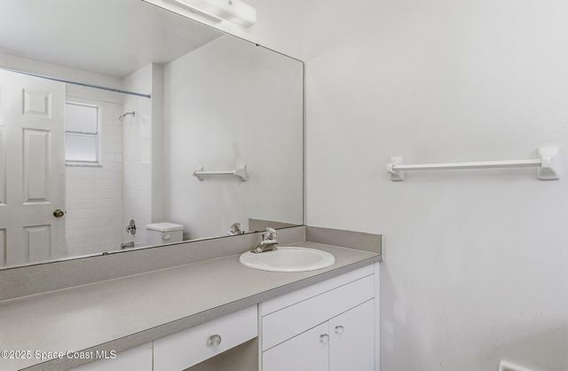 3866 Town Square Boulevard 13, Melbourne, FL 32901