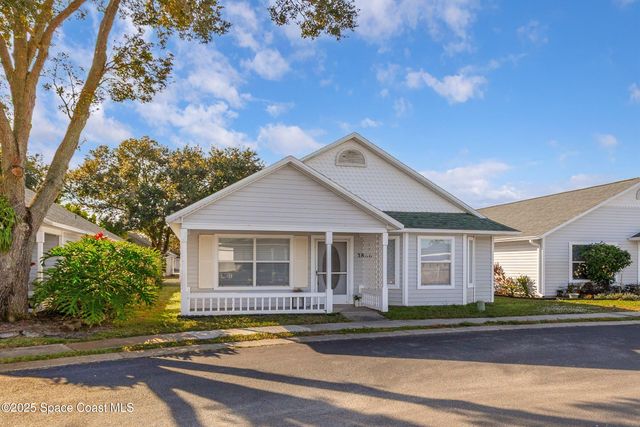 3866 Town Square Boulevard 13, Melbourne, FL 32901