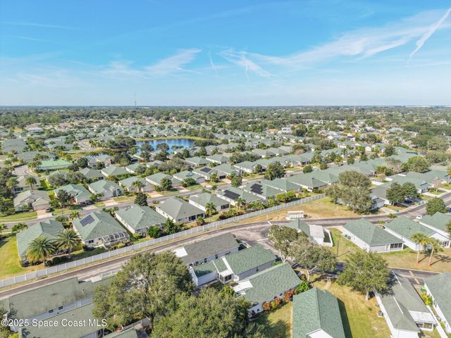 3866 Town Square Boulevard 13, Melbourne, FL 32901