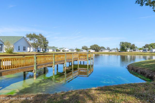 3866 Town Square Boulevard 13, Melbourne, FL 32901