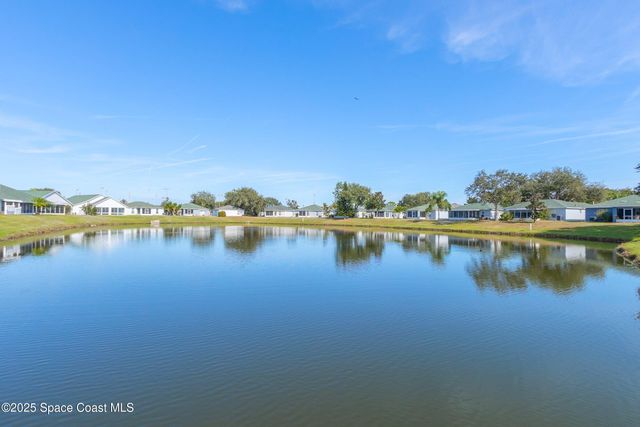 3866 Town Square Boulevard 13, Melbourne, FL 32901