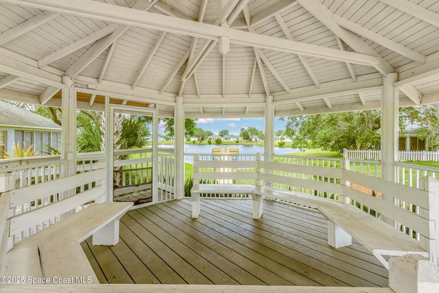 3866 Town Square Boulevard 13, Melbourne, FL 32901