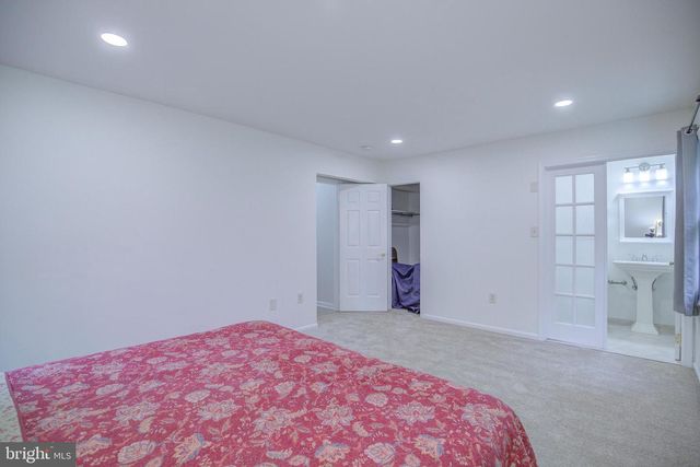9519 HEATHWOOD CT, Burke, VA 22015