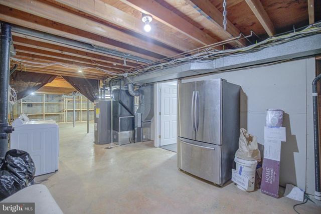 9519 HEATHWOOD CT, Burke, VA 22015