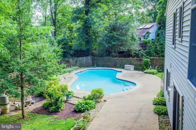 9519 HEATHWOOD CT, Burke, VA 22015