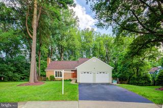 9519 HEATHWOOD CT, Burke, VA 22015