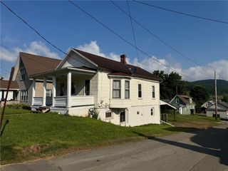49 Cornen Street, Bradford City, PA 16701