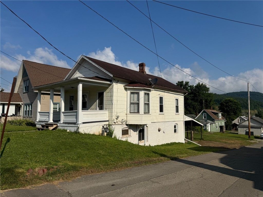 49 Cornen Street, Bradford City, PA 16701