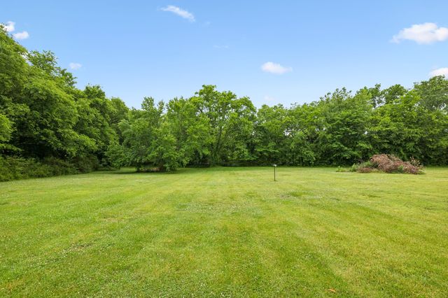 174 Young Rd, Lebanon, TN 37090