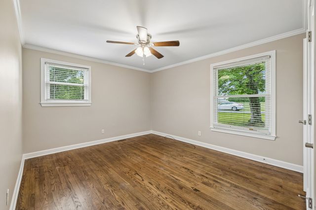 174 Young Rd, Lebanon, TN 37090
