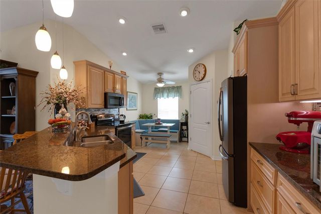 4132 MARTINDALE LOOP, Winter Haven, FL 33884