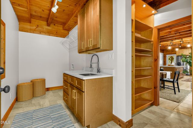 420 Windy Ridge Road, Chapel Hill, NC 27517