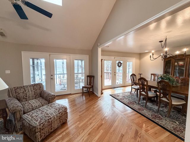 3300 VIOLA WAY, Bumpass, VA 23024