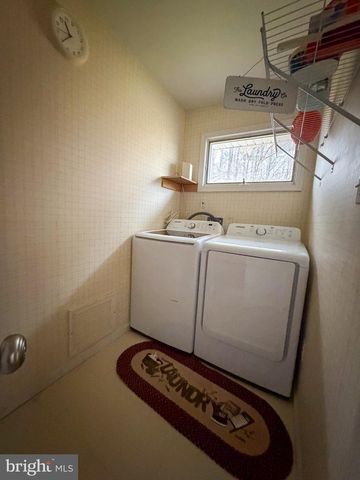 3300 VIOLA WAY, Bumpass, VA 23024