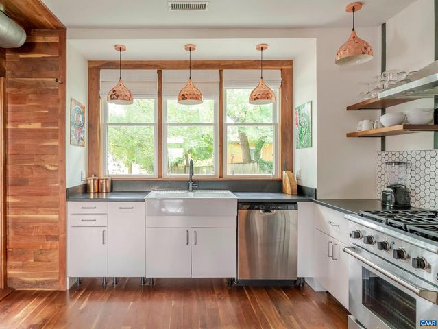 736 + 742 GRAVES ST, Charlottesville, VA 22902