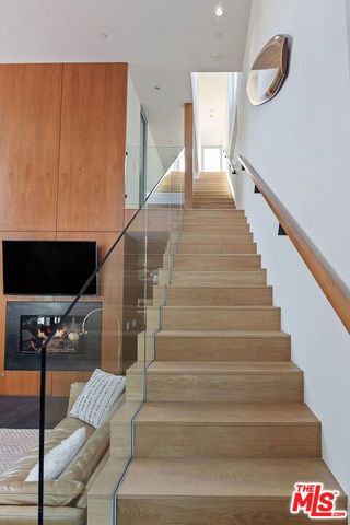 1220 Cabrillo Avenue, Venice (los Angeles), CA 90291