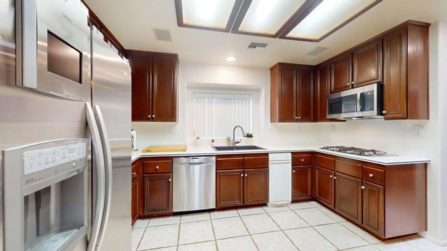 43850 Venice Drive, La Quinta, CA 92253
