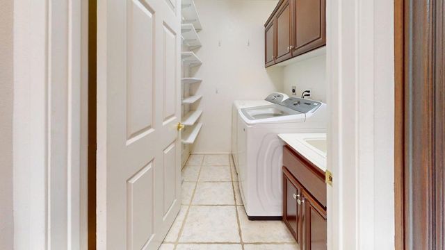 43850 Venice Drive, La Quinta, CA 92253