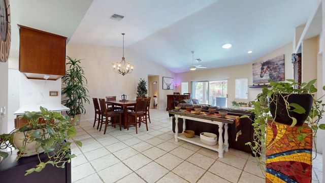 43850 Venice Drive, La Quinta, CA 92253