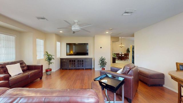43850 Venice Drive, La Quinta, CA 92253
