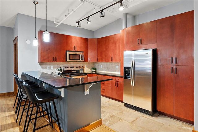 600 Broadway Avenue Nw 242, City Of Grand Rapids, MI 49504