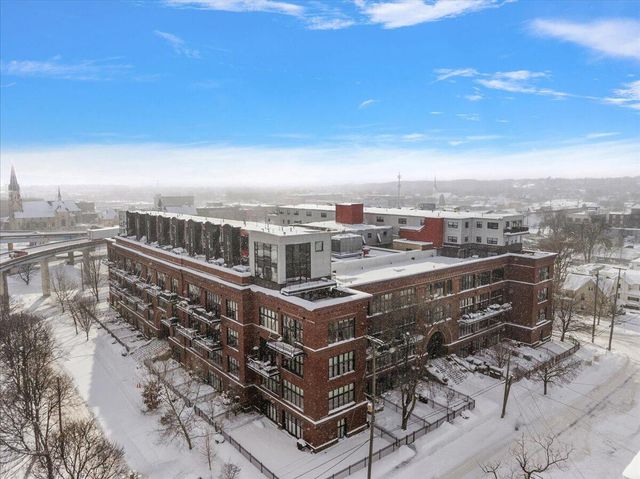 600 Broadway Avenue Nw 242, City Of Grand Rapids, MI 49504