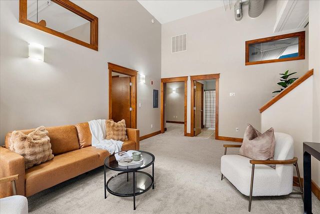 600 Broadway Avenue Nw 242, City Of Grand Rapids, MI 49504