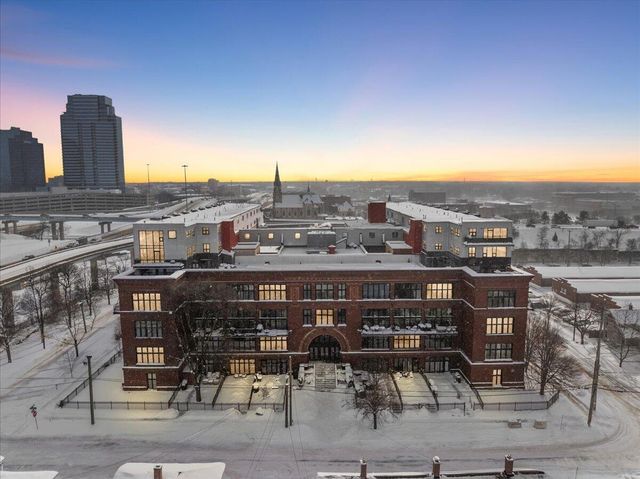 600 Broadway Avenue Nw 242, City Of Grand Rapids, MI 49504