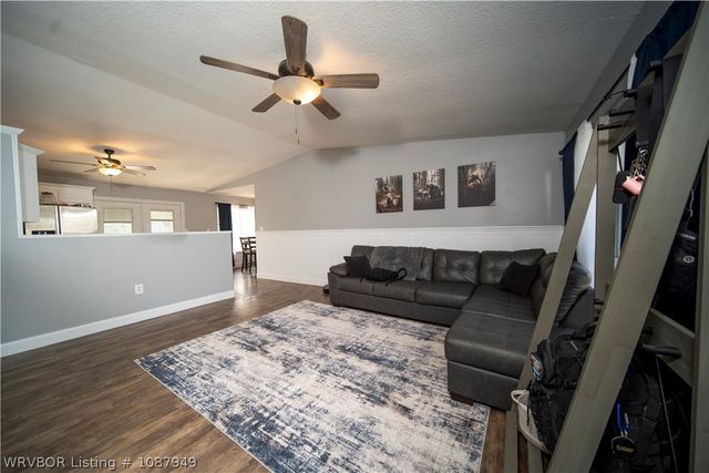 7800 Colony Lane, Fort Smith, AR 72908