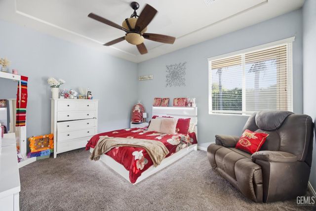 4401 Whitegate Avenue, Bakersfield, CA 93313