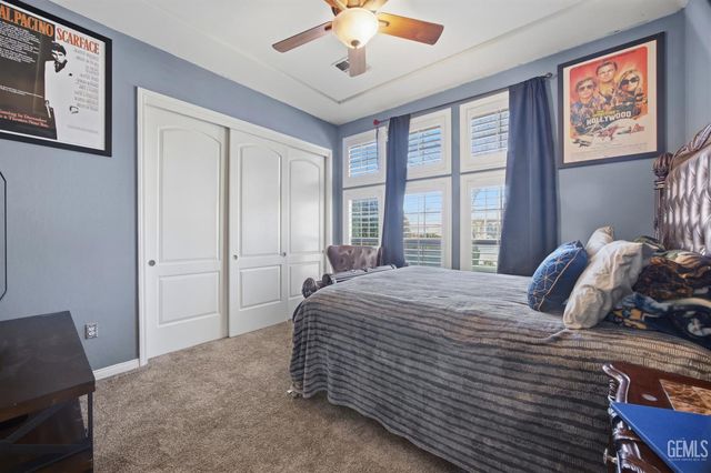 4401 Whitegate Avenue, Bakersfield, CA 93313